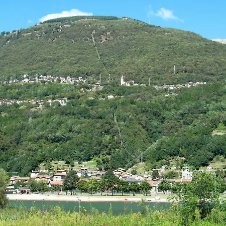 Locazione Turistica Rustico Mauri בית נופש ג'רה לאריו